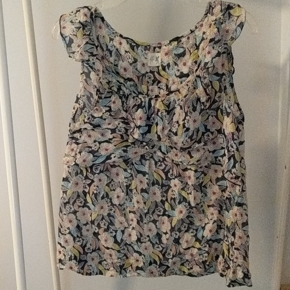 Edme & Esyllte Anthropologie Floral Ruffle Blouse